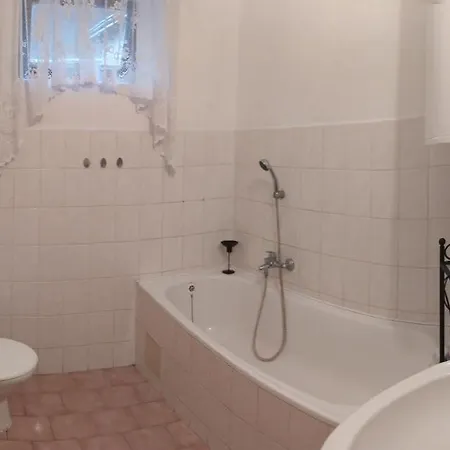 Mezi Poli A Lány Apartmán *
